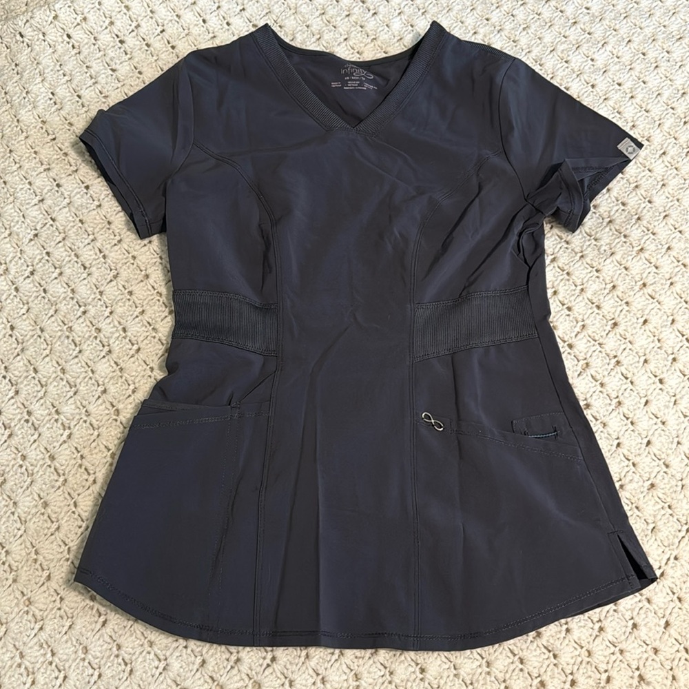 Cherokee Infinity Scrub Top